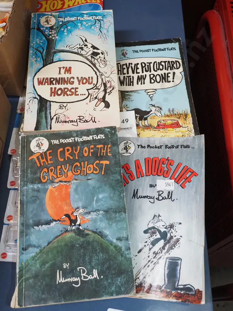 4x Footrot Flat books Image 1++