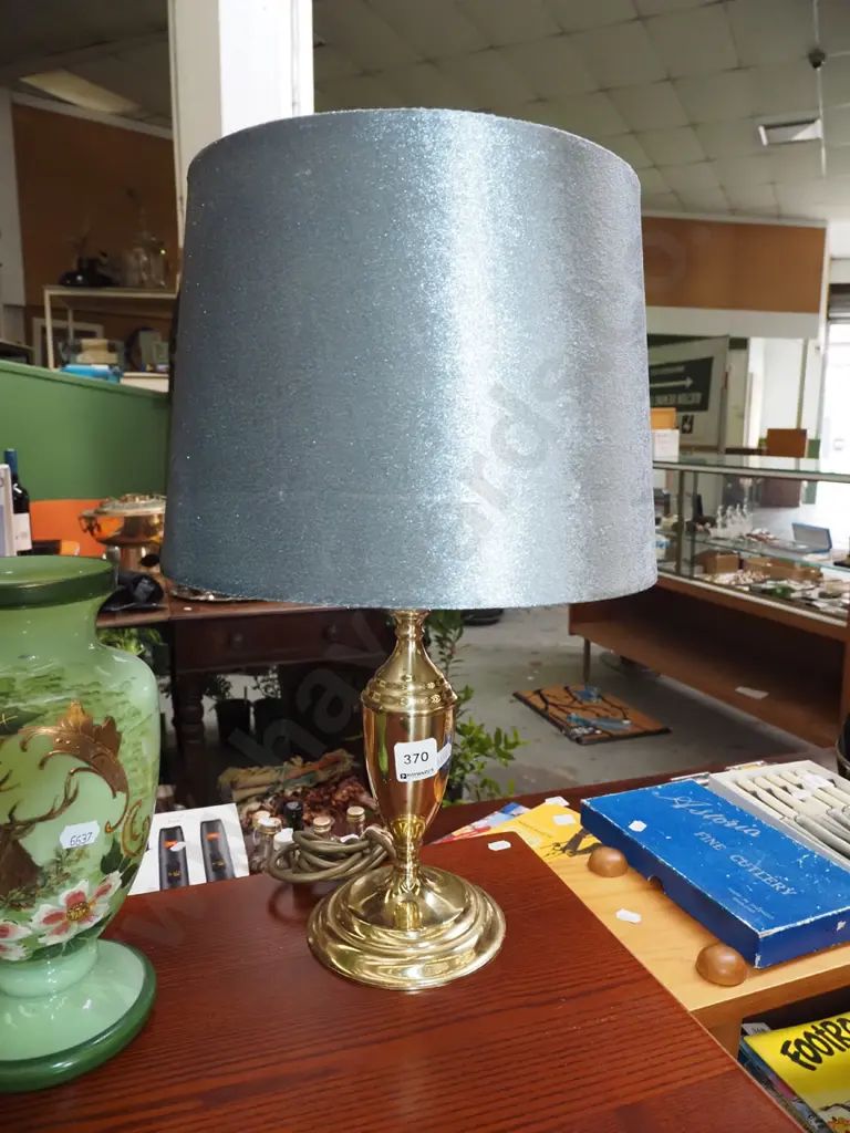 brass based table lamp H450 Image 1++