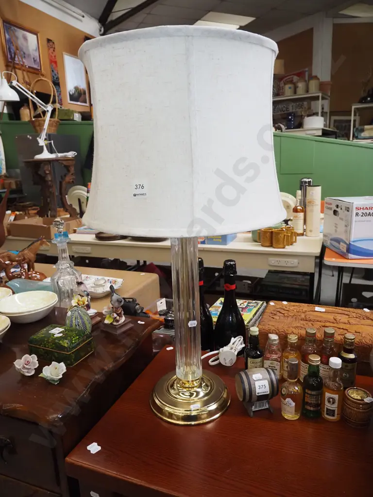glass based table lamp H620 Image 1++