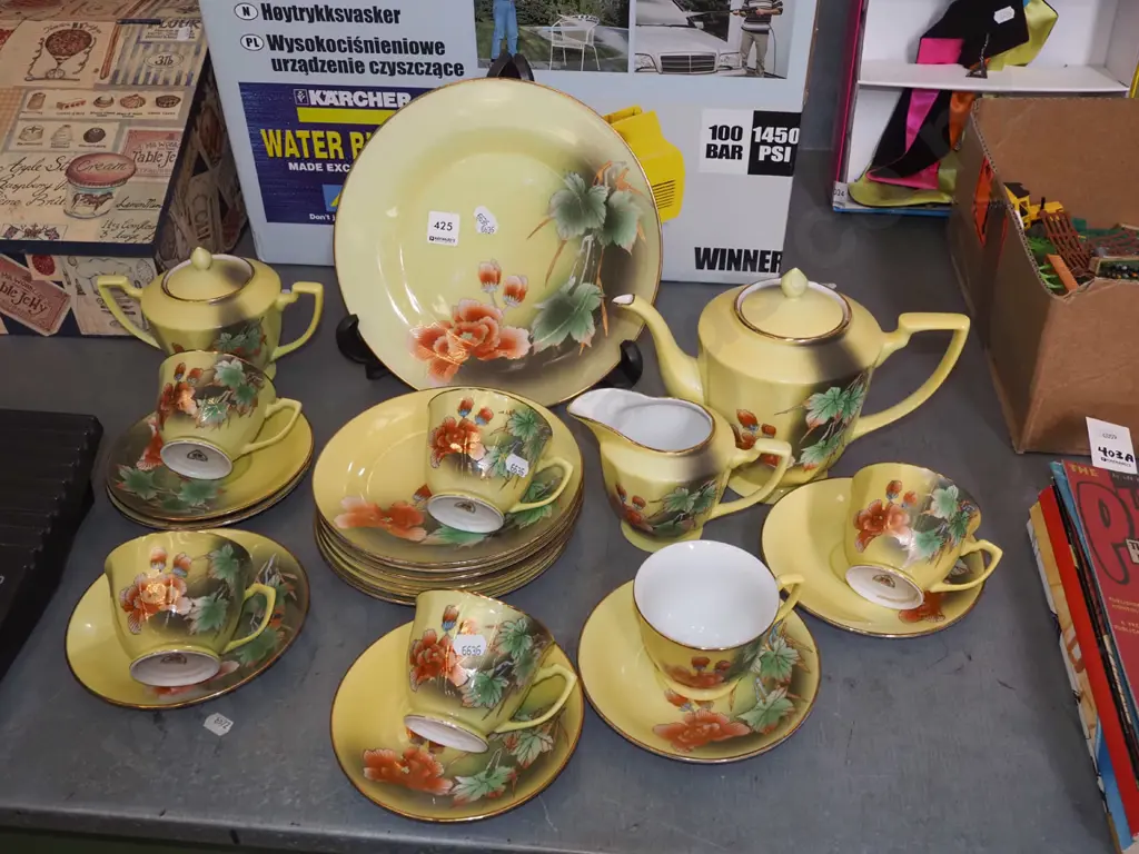 21 piece Chinese tea service Image 1++