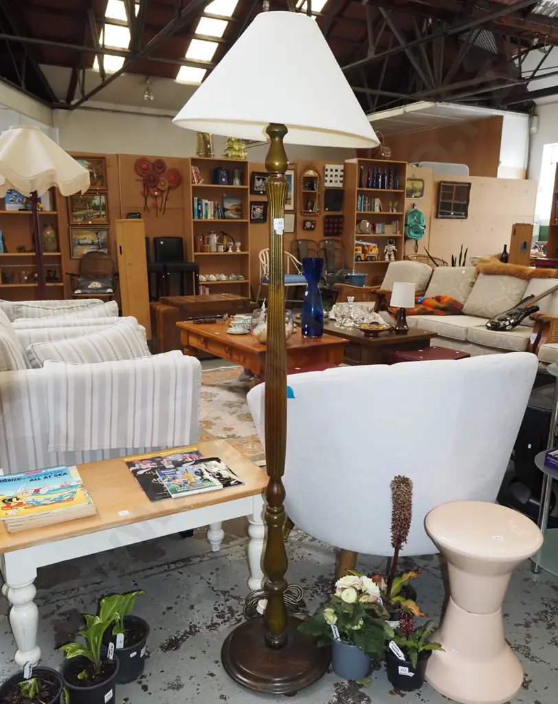 standard lamp H1620 Image 1++