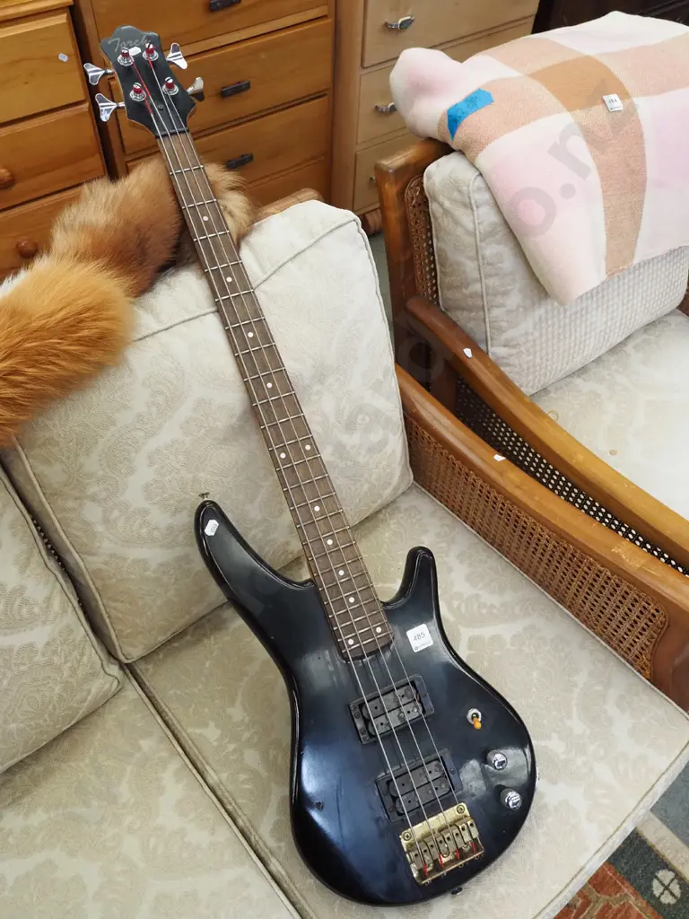 Torch electric bass guitar Image 1++