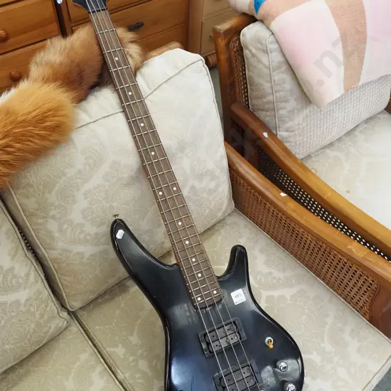 Torch electric bass guitar