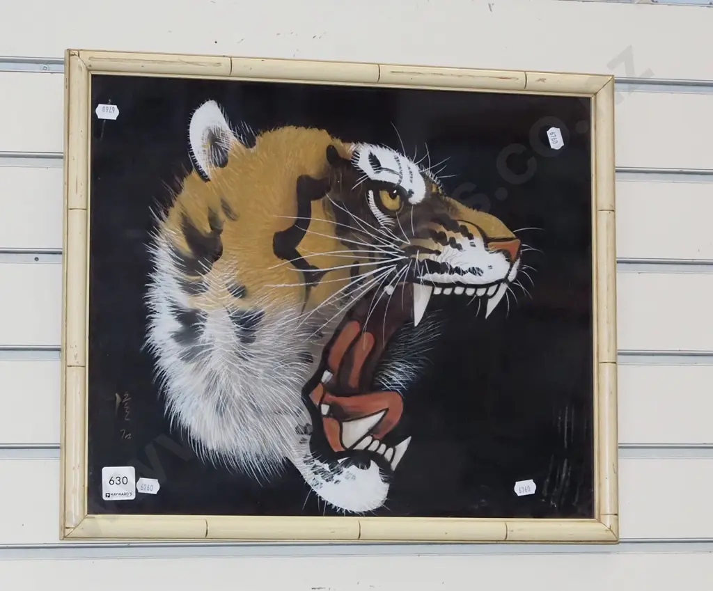 framed tiger print Image 1++