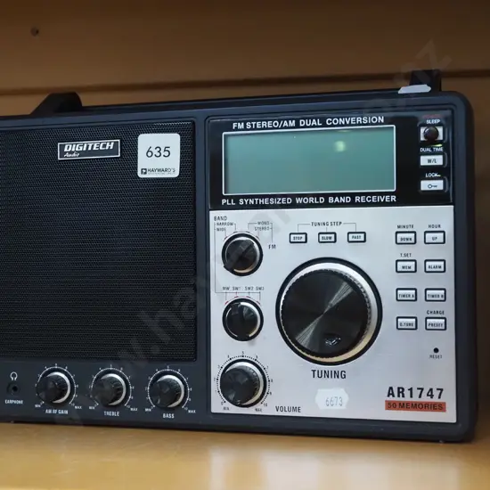 Digitech FM/AM radio 