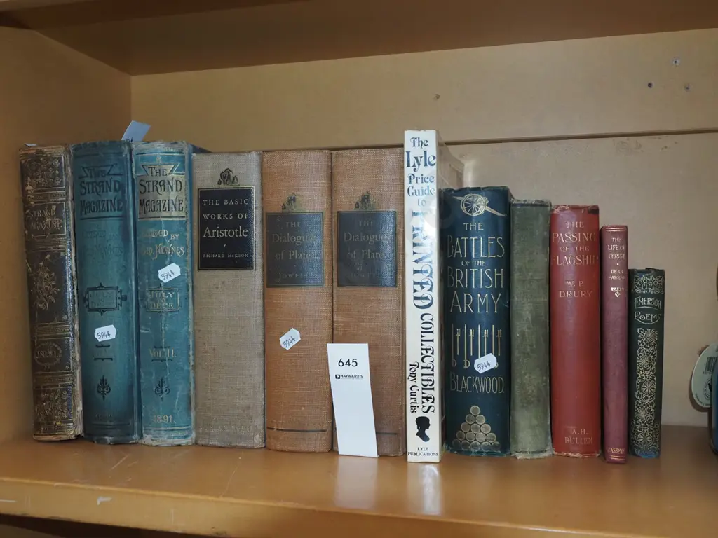 vintage books Image 1++