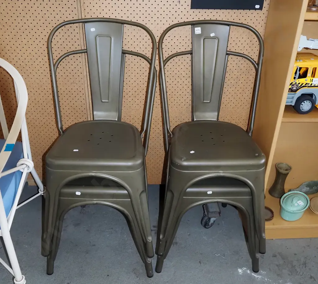 4x metal chairs Image 1++
