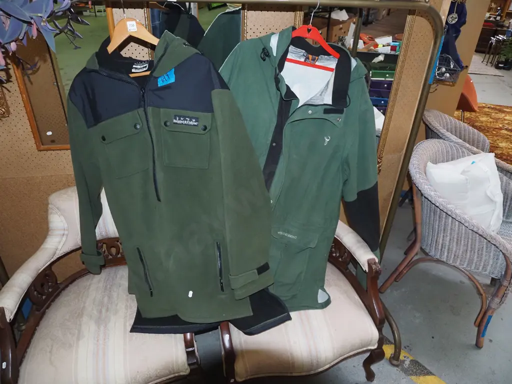 2x hunting jackets - XL and XXL - 1 good condition, 1 not so good Image 1++