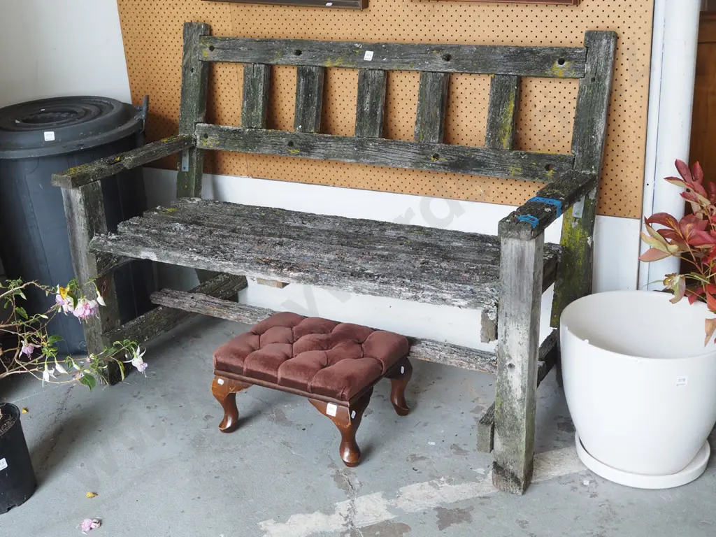rustic bench seat from old fench posts H920 W1310 D630 Image 1++