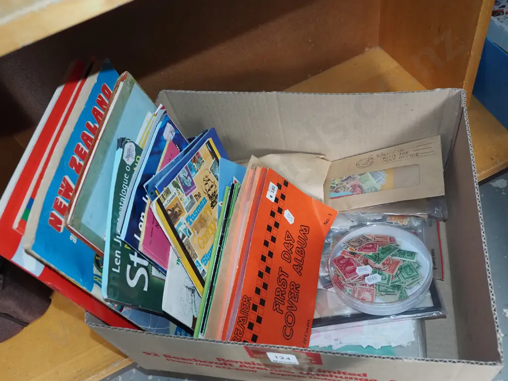 box; stamps, first day covers  Image 1++