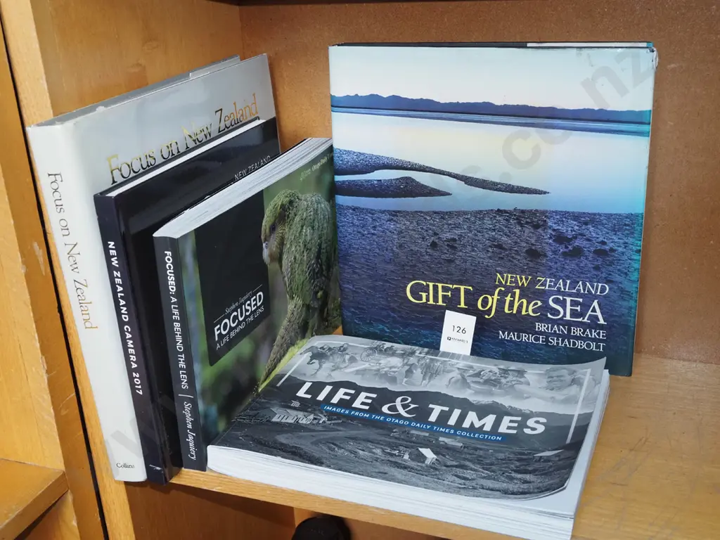 assorted New Zealand books Image 1++