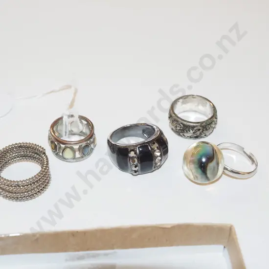 5x costume rings