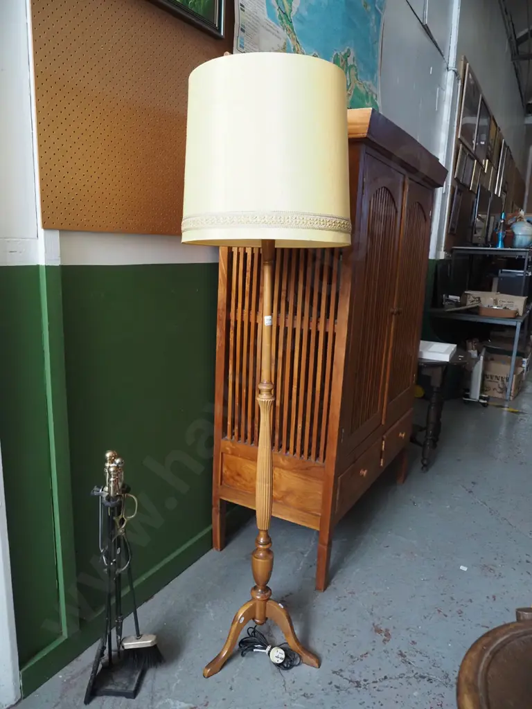 mahogany mid century standard  lamp Image 1++
