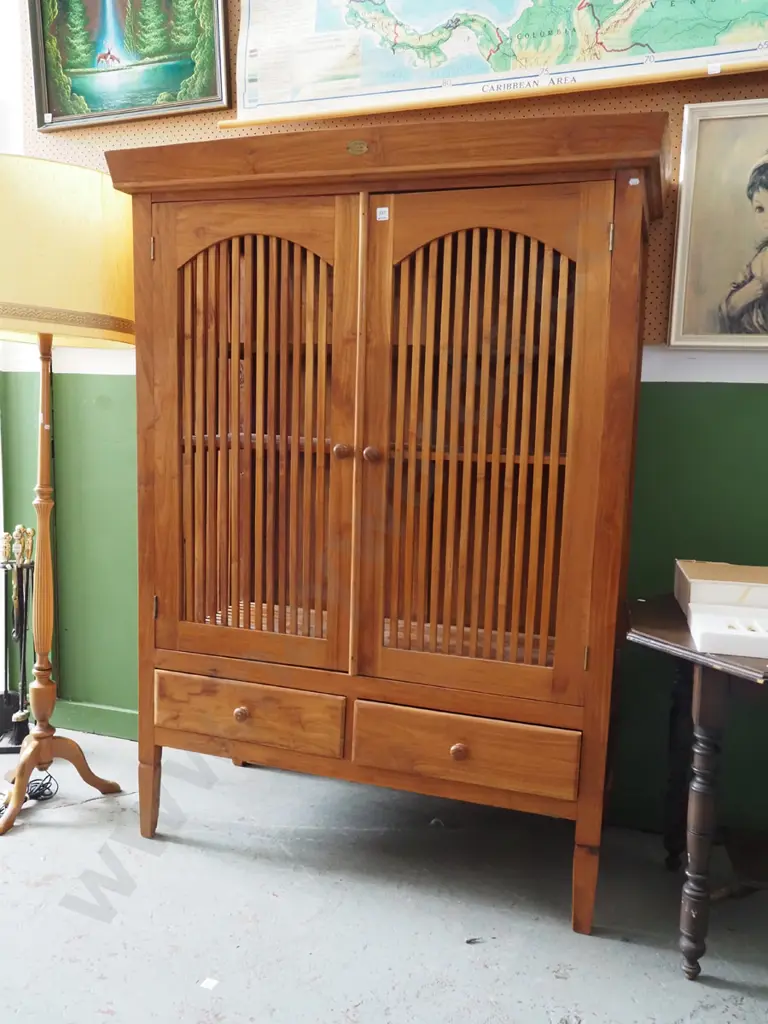 hardwood 2 door 2 drawer linen press H1680 W1220 D560 Image 1++