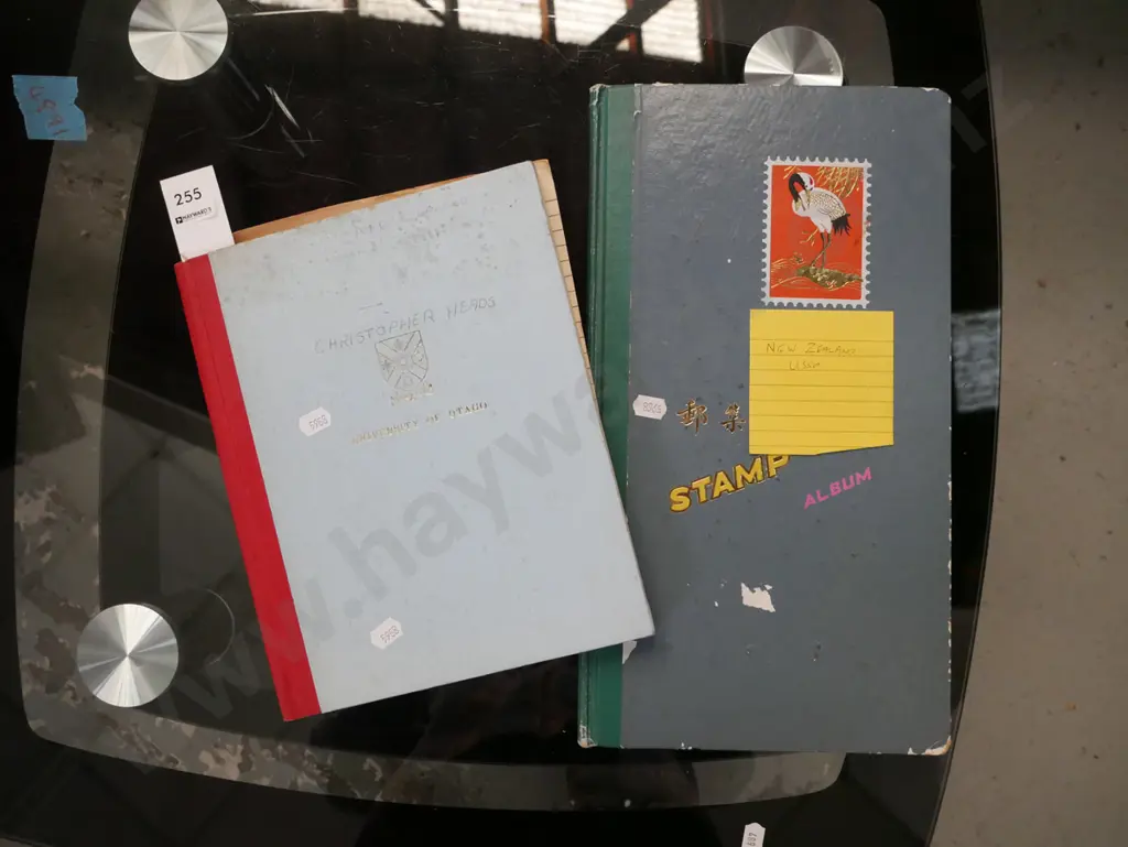 2x stamp albums Image 1++