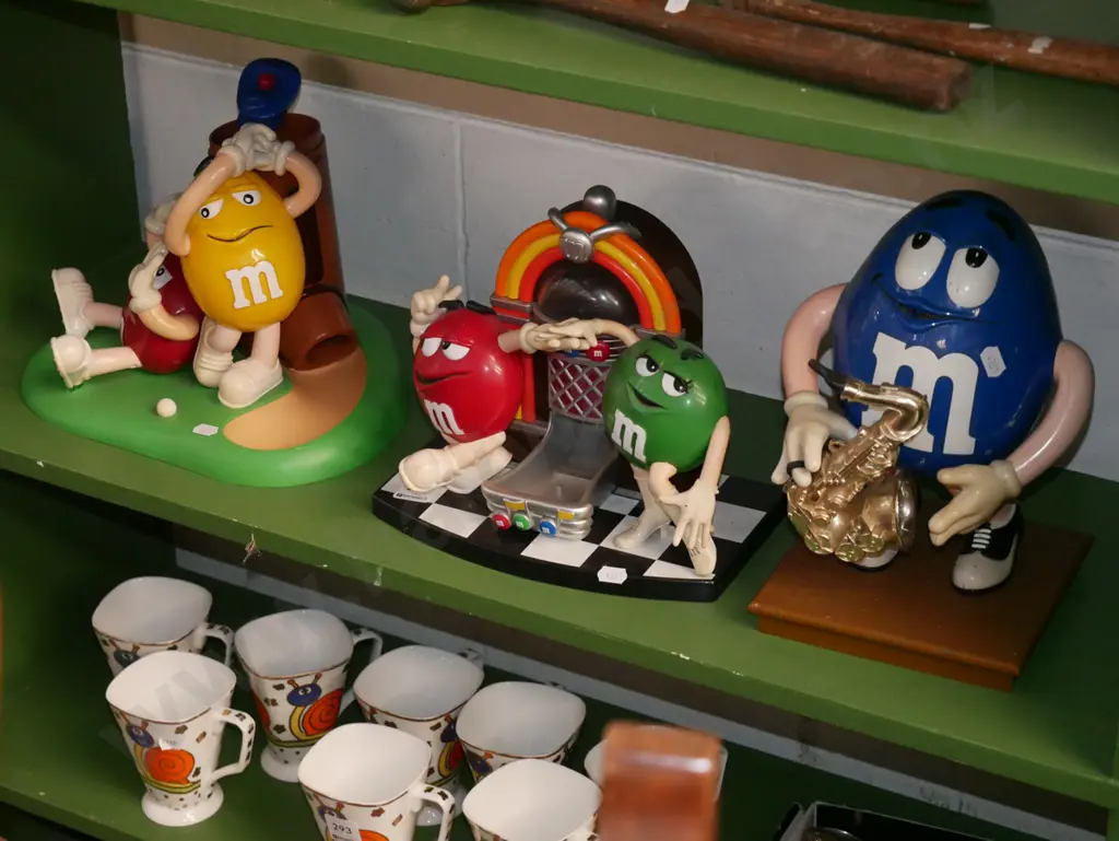 M&M promotional toys Image 1++