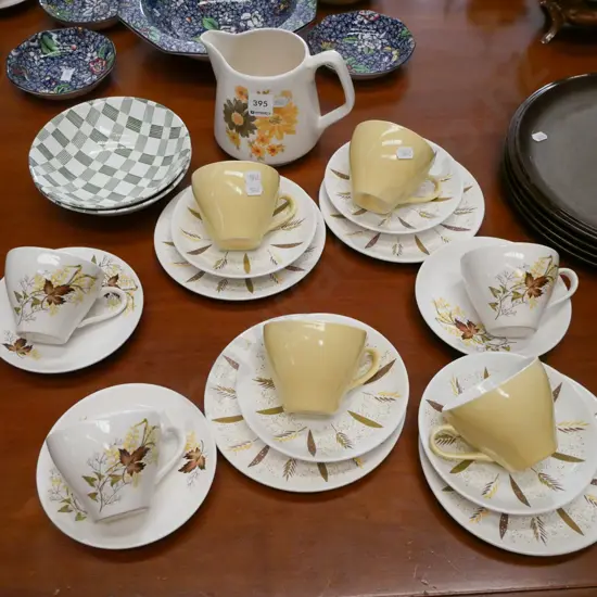 Crown Lynn cups, saucer, bowls etc