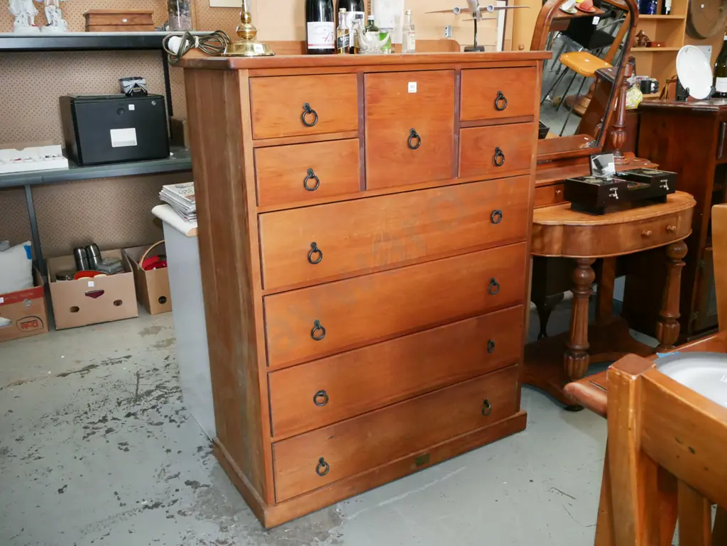 solid rimu 9 drawer chest H1230 W980 D420 Image 1++