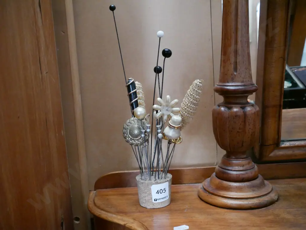 assorted hat pins Image 1++