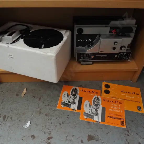 Duo 8 8mm cine projector with some original packing