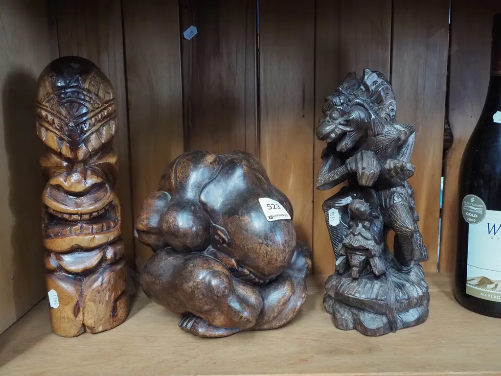 carved wooden souvenir figurines Tallest H260 Image 1++