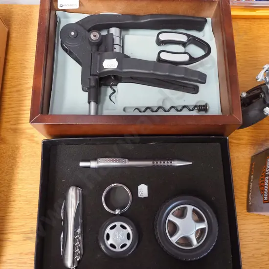 bottle opener in wooden presentation case, as new gift set