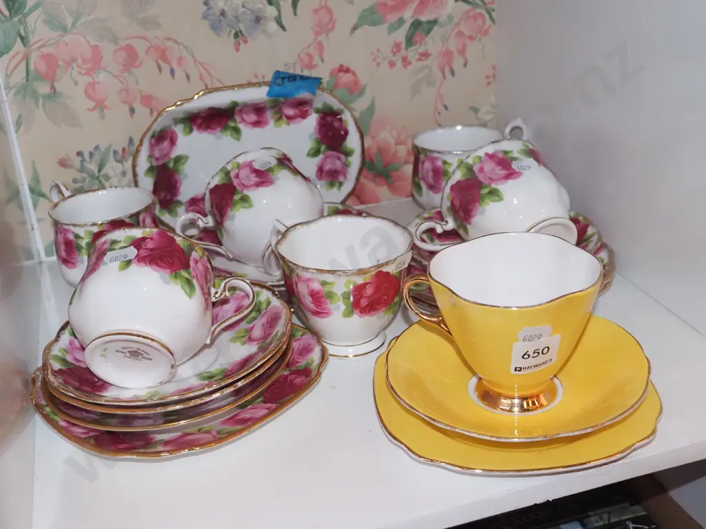 Royal Albert Old English Rose trios, dish with crack, Windsor trio Image 1++