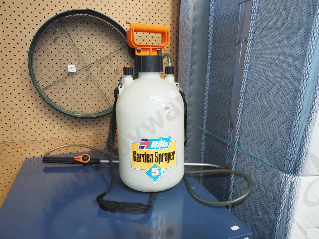 Hills Garden sprayer 5L Image 1++