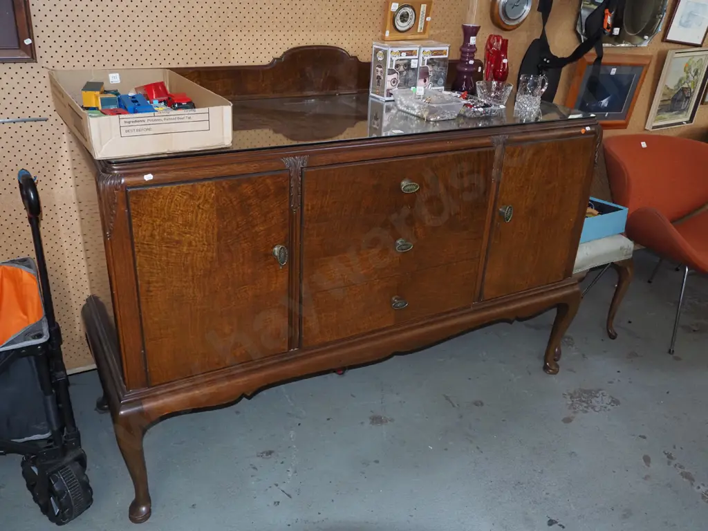 art deco sideboard with cab legs, 3 drawers, 2 doors, glass protective top - keys in office H1000 W1520 D560 Image 1++