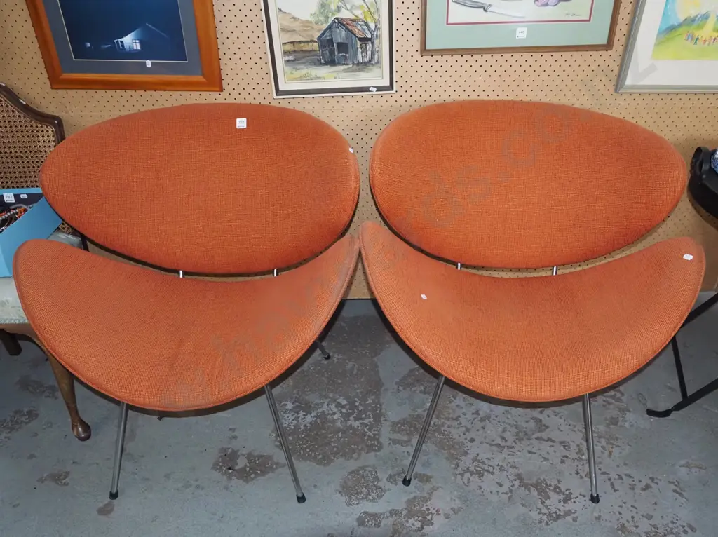 2x orange upholstered lip chair Image 1++