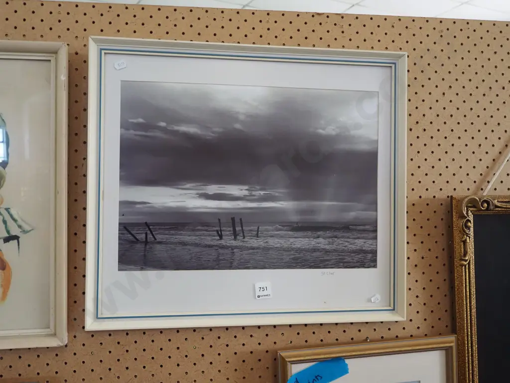 framed photo print - surfing St Clair Image 1++