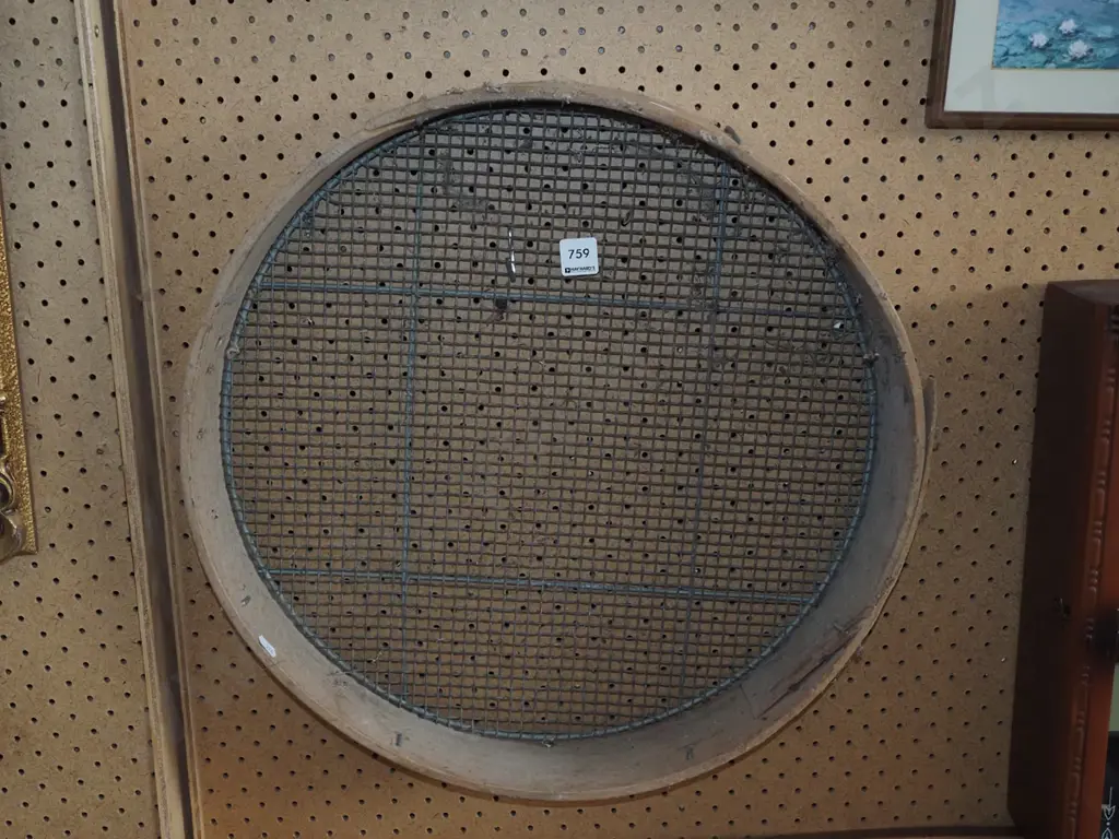 garden sieve Image 1++