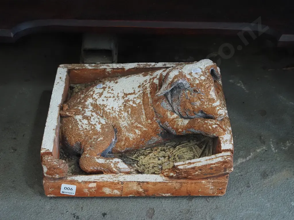 cast plaster garden ornament - pig in crate L315 Image 1++