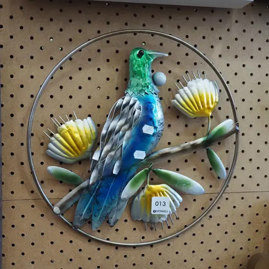 metal 3D garden wall art - tui