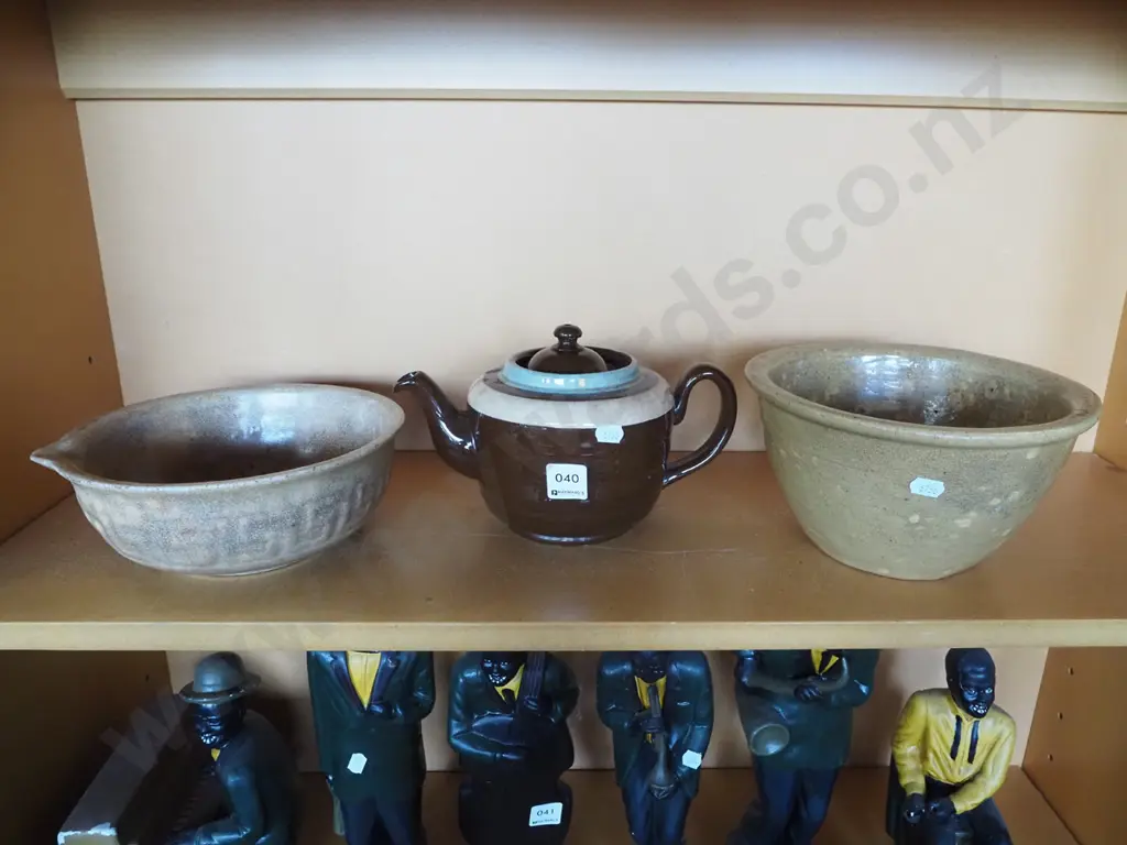 mixing bowls, ceramic tea pot Image 1++