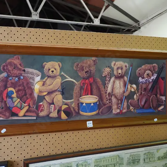 wood framed teddy bear print W890