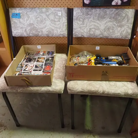 2x metal upholstered reception chairs