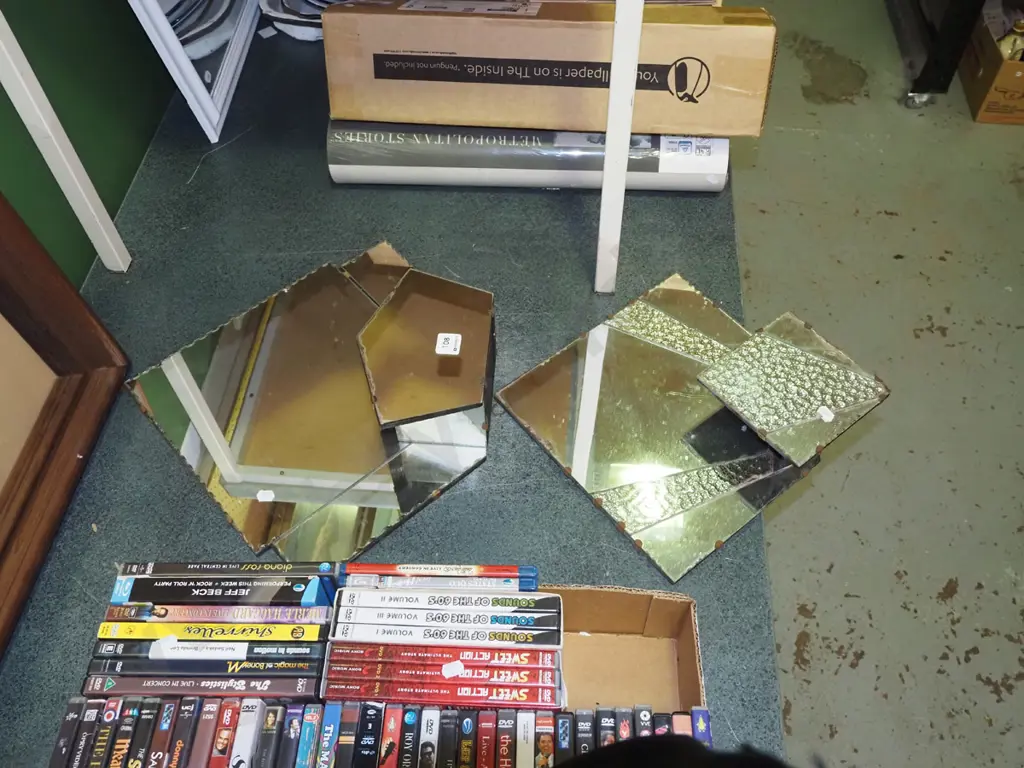 2x deco wall mounted mirrored pocket vases - some rust and tarnishing Image 1++