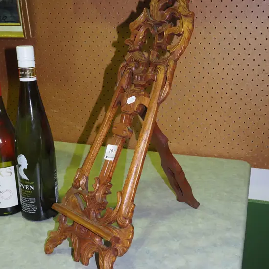 heavily carved reproduction wooden easel H520