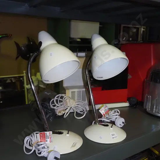 pair of bedside lamps