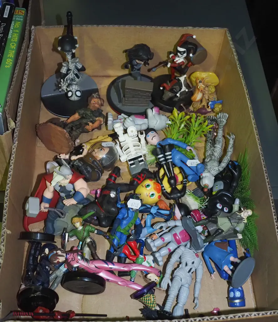 box; various toy action figurines Image 1++