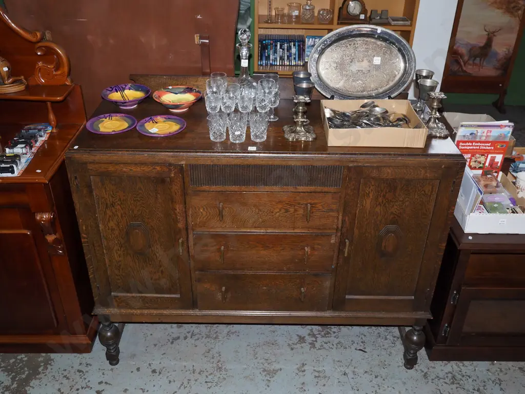deco oak 2 door 3 drawer sideboard on turned legs with stretcher base H1100 W1300 D500 Image 1++