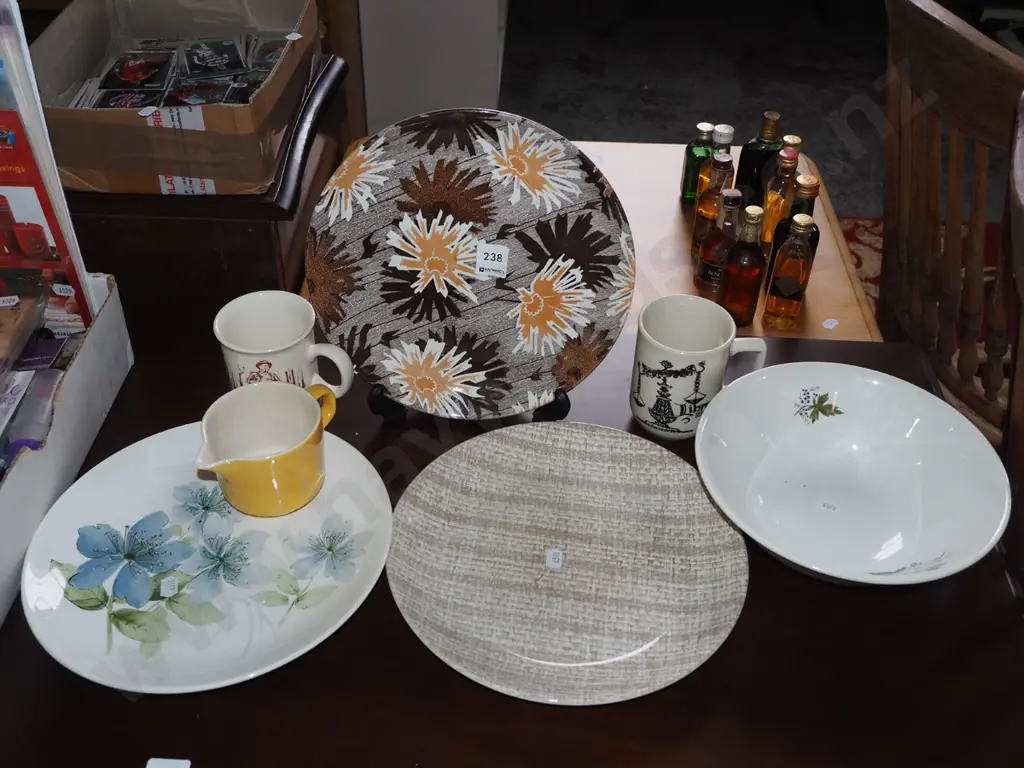 CL cups, jug,plates, bowl Image 1++