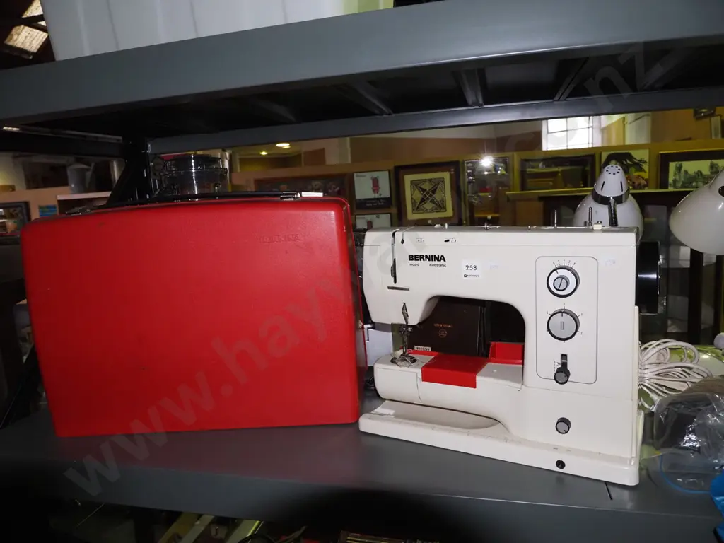 Bernina Record sewing machine Image 1++
