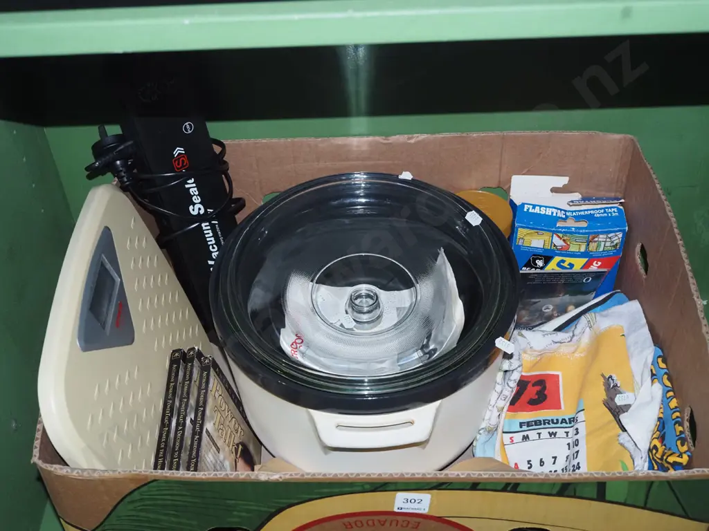 box; tea towels, bathroom scales, slow cooker etc Image 1++