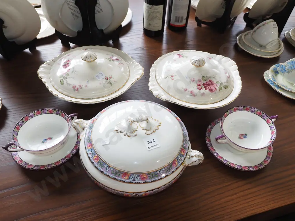 2x Meakin lidded vege, soup, cups, saucers etc Image 1++