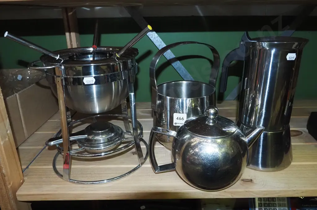 ice bucket, stove top espresso, teapot etc Image 1++