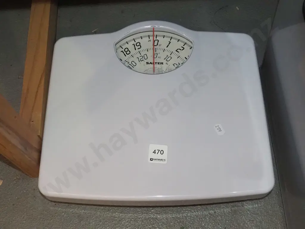 Salter bathroom scales Image 1++