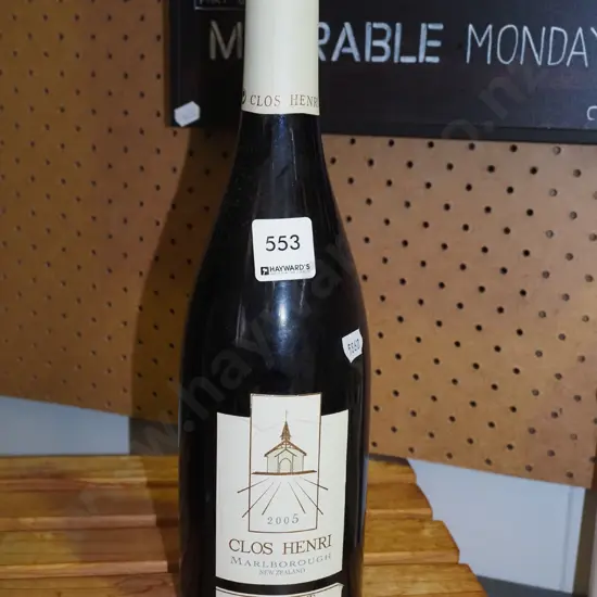 1x bottle of Closhenri pinot noir 2005