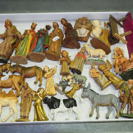 tray of nativity figurines